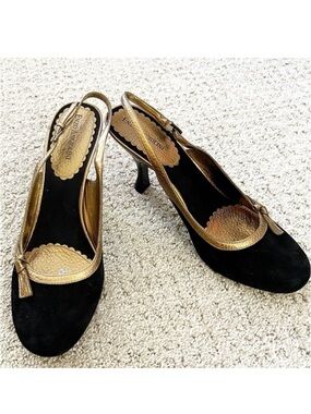 Enzo Angiolini Black Suede Leather Slingback Heels Sz 9.5 Pump Gold Metallic Bow